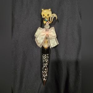 Elegant Cat-Themed Pen with Bow and Beads